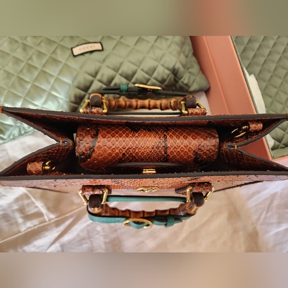 NWT Gucci Diana python bag - Picture 4 of 12
